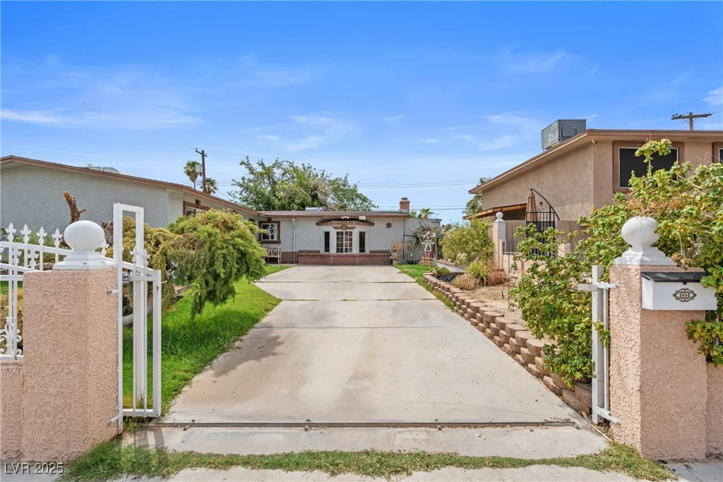 4405 Hanford, Las Vegas, NV 89107