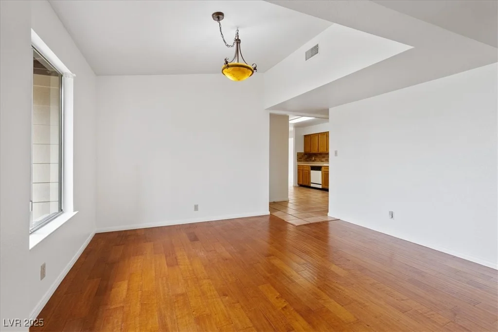 5398 Lamoille, Las Vegas, NV 89120
