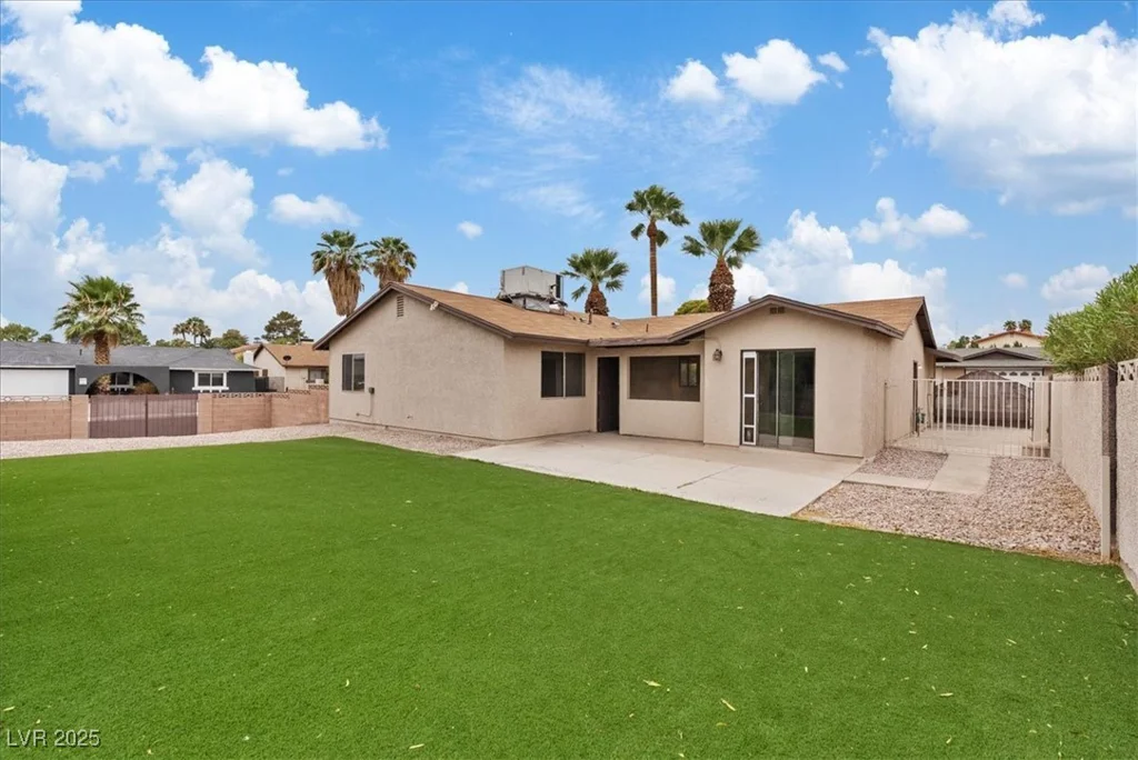 5398 Lamoille, Las Vegas, NV 89120