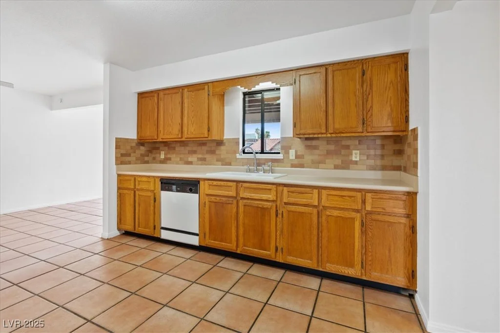 5398 Lamoille, Las Vegas, NV 89120