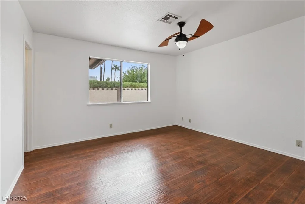 5398 Lamoille, Las Vegas, NV 89120