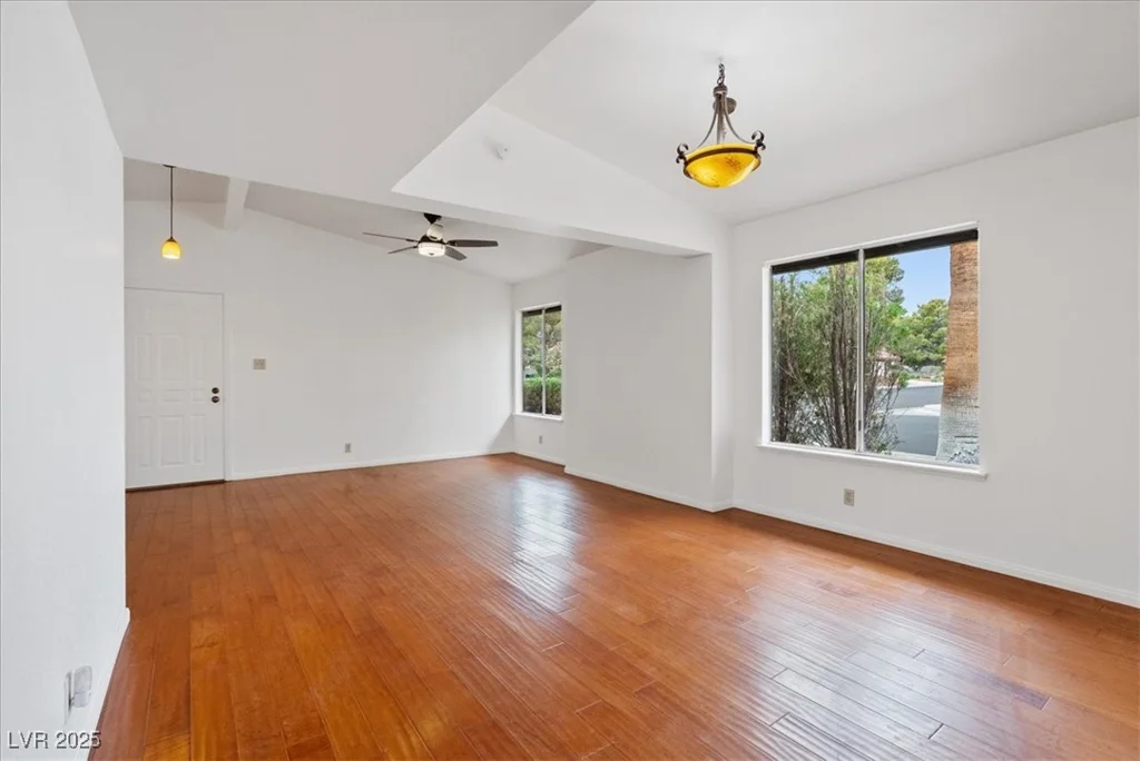 5398 Lamoille, Las Vegas, NV 89120