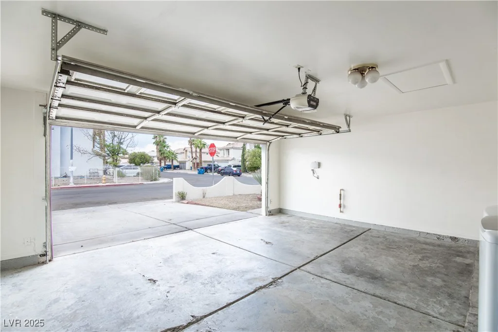 1654 Nesting, Las Vegas, NV 89115