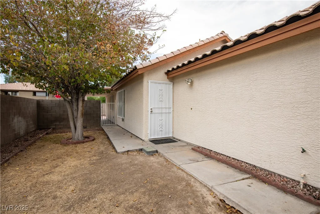 1654 Nesting, Las Vegas, NV 89115