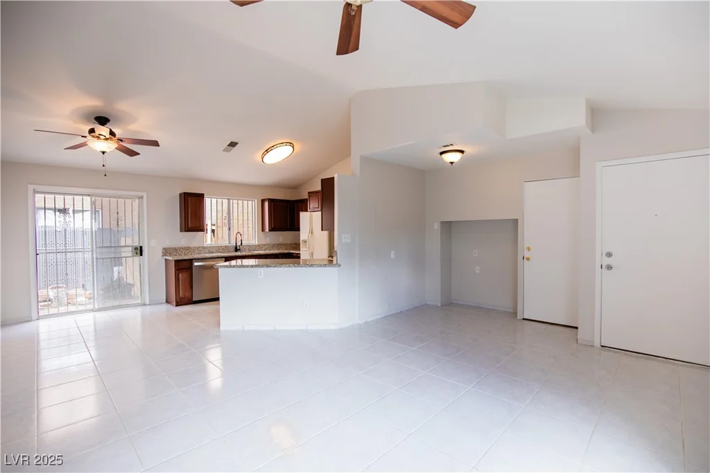 1654 Nesting, Las Vegas, NV 89115