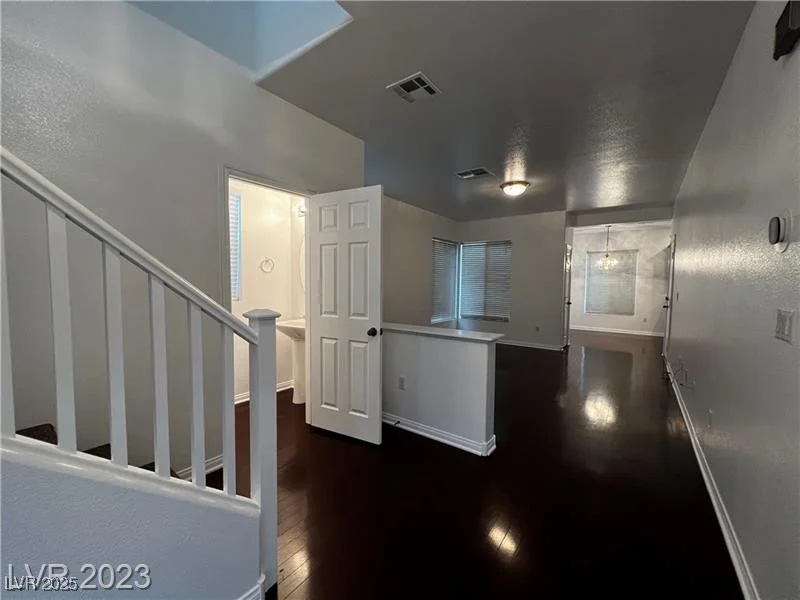8218 Golden Flowers, Las Vegas, NV 89139