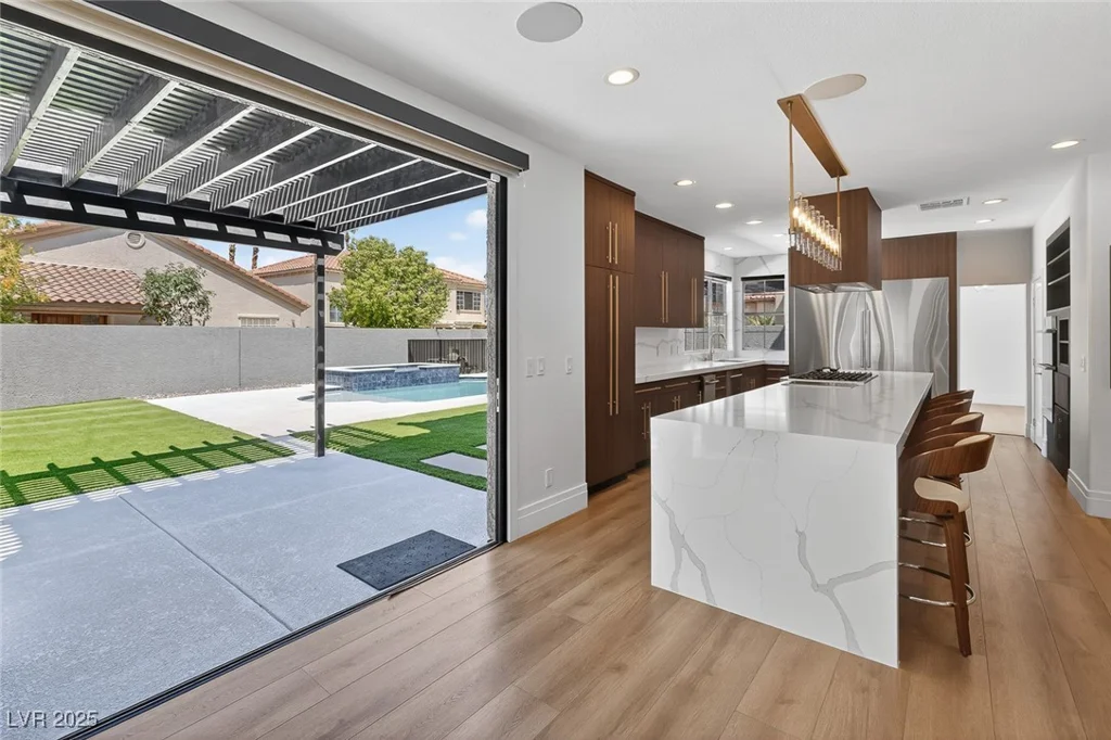 9516 Grand Canal, Las Vegas, NV 89117