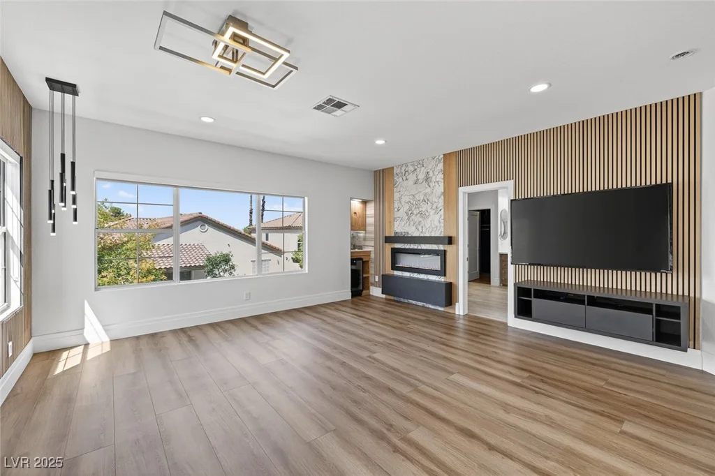 9516 Grand Canal, Las Vegas, NV 89117