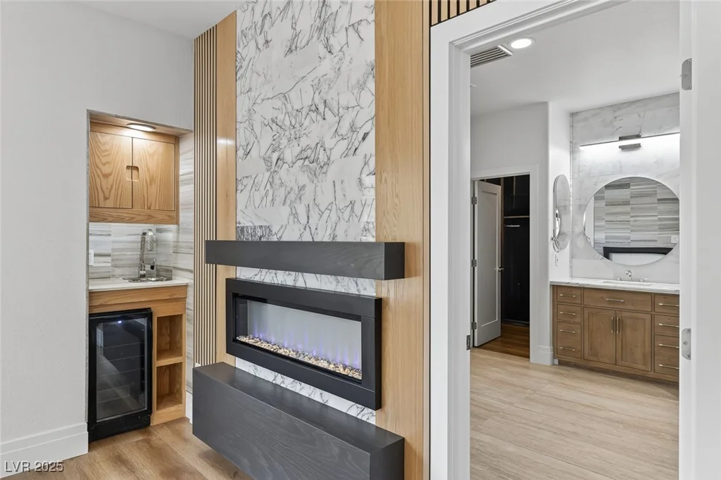9516 Grand Canal, Las Vegas, NV 89117