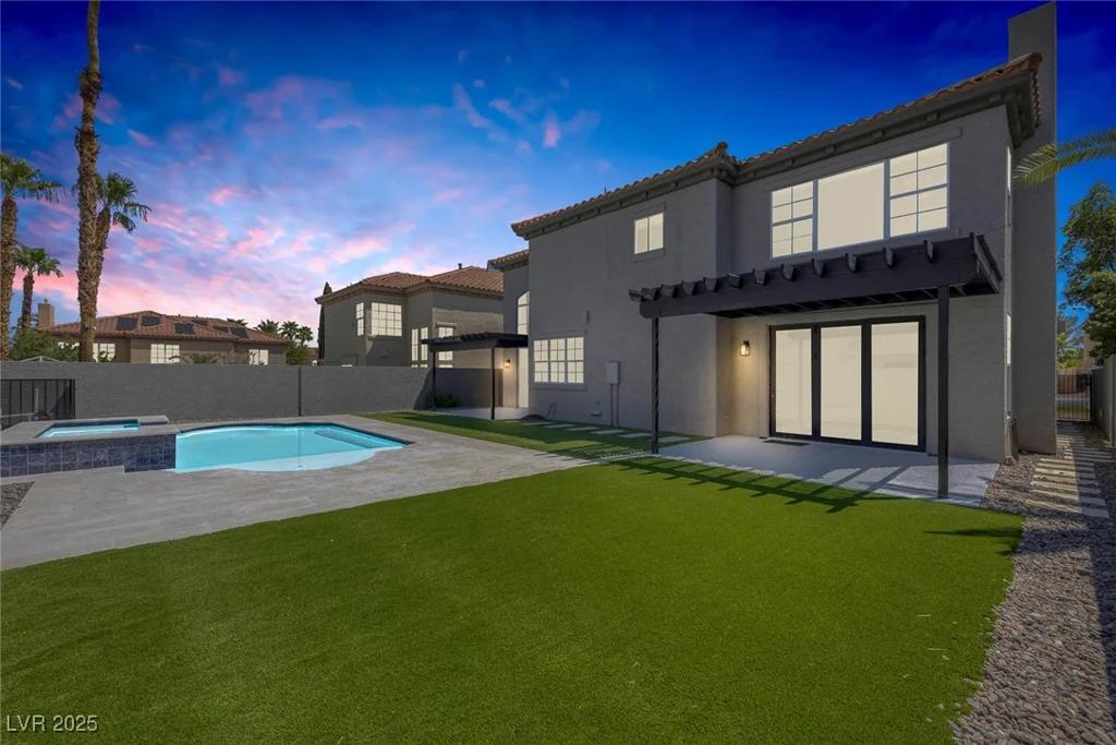 9516 Grand Canal, Las Vegas, NV 89117
