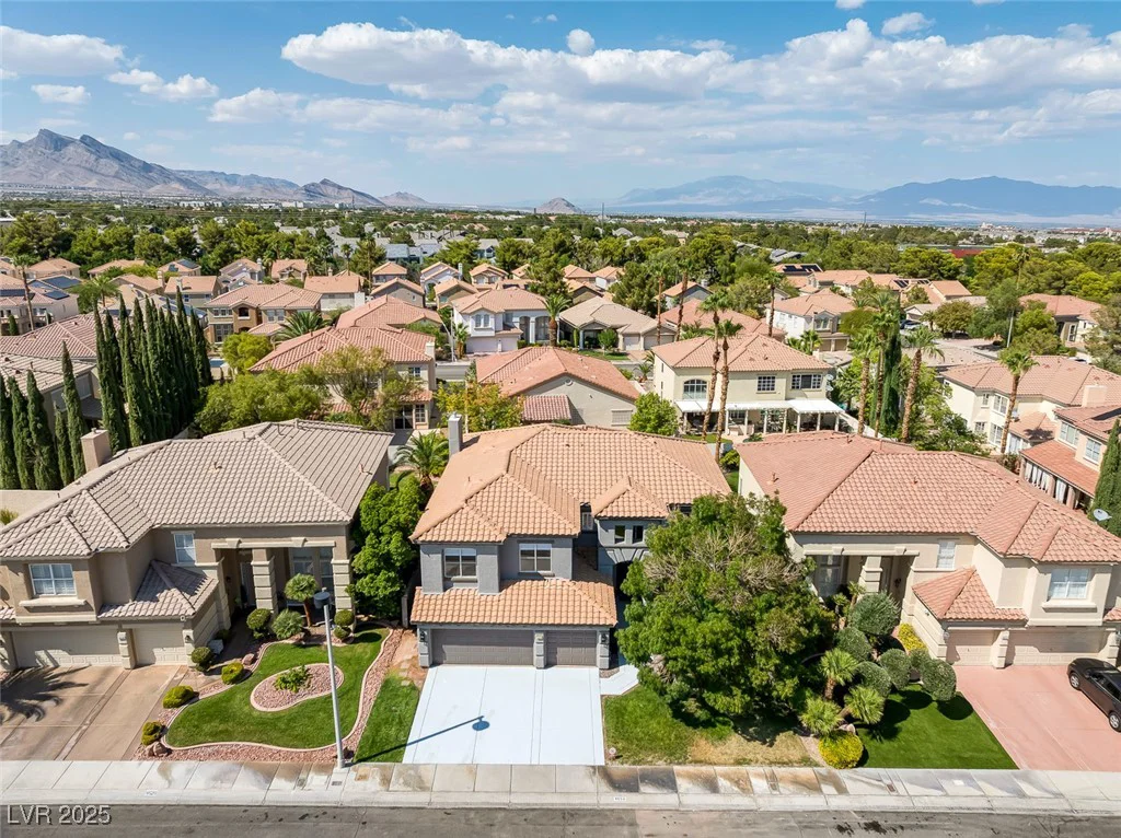 9516 Grand Canal, Las Vegas, NV 89117