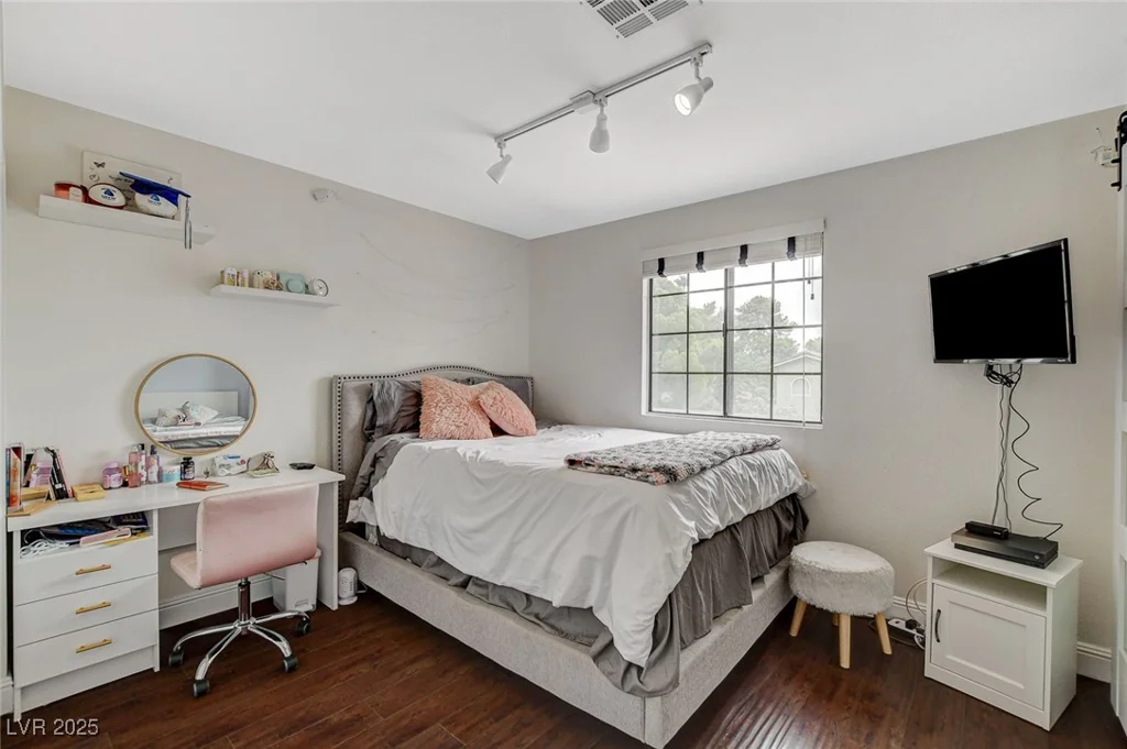 3137 Port Side, Las Vegas, NV 89117