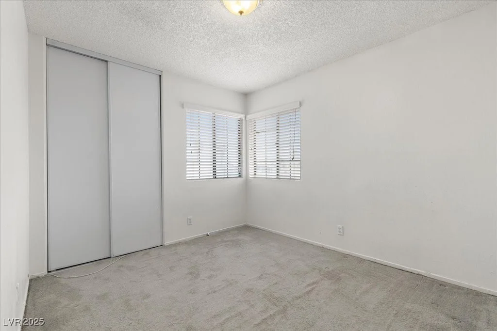 7691 Hernando, Las Vegas, NV 89147