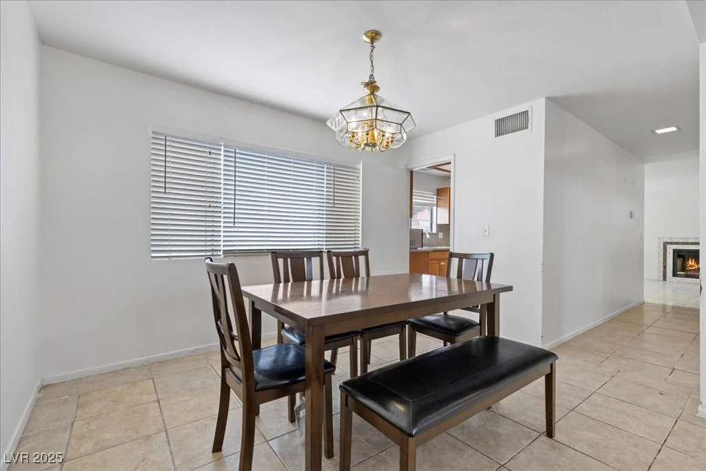 7691 Hernando, Las Vegas, NV 89147