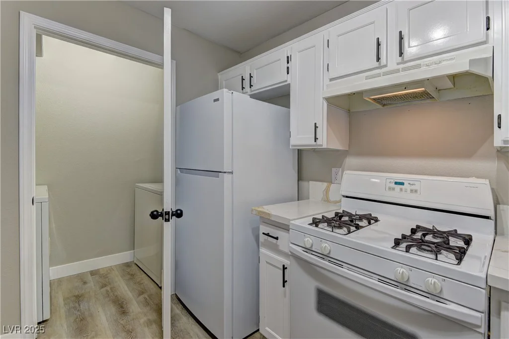4555 Sahara, Las Vegas, NV 89104