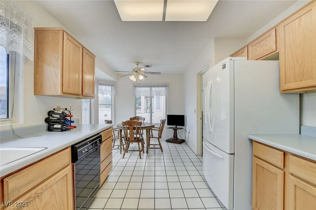 8901 Villa Ridge, Las Vegas, NV 89134