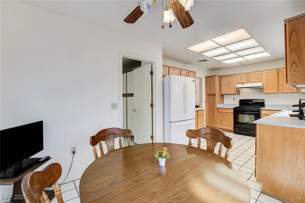 8901 Villa Ridge, Las Vegas, NV 89134