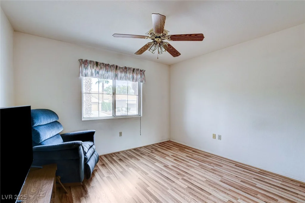 8901 Villa Ridge, Las Vegas, NV 89134