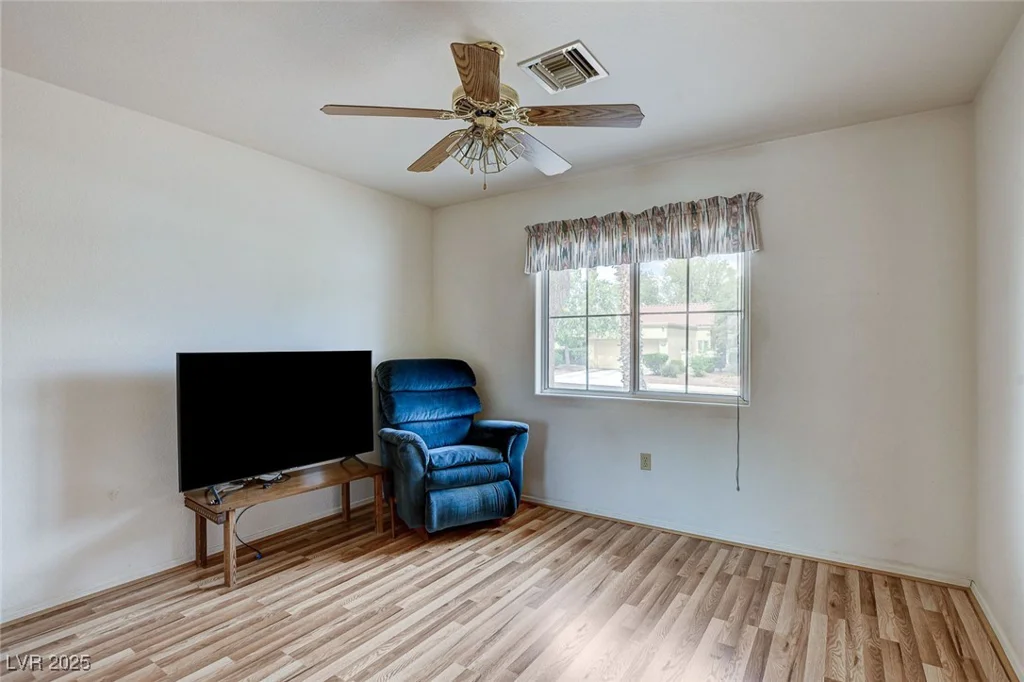 8901 Villa Ridge, Las Vegas, NV 89134