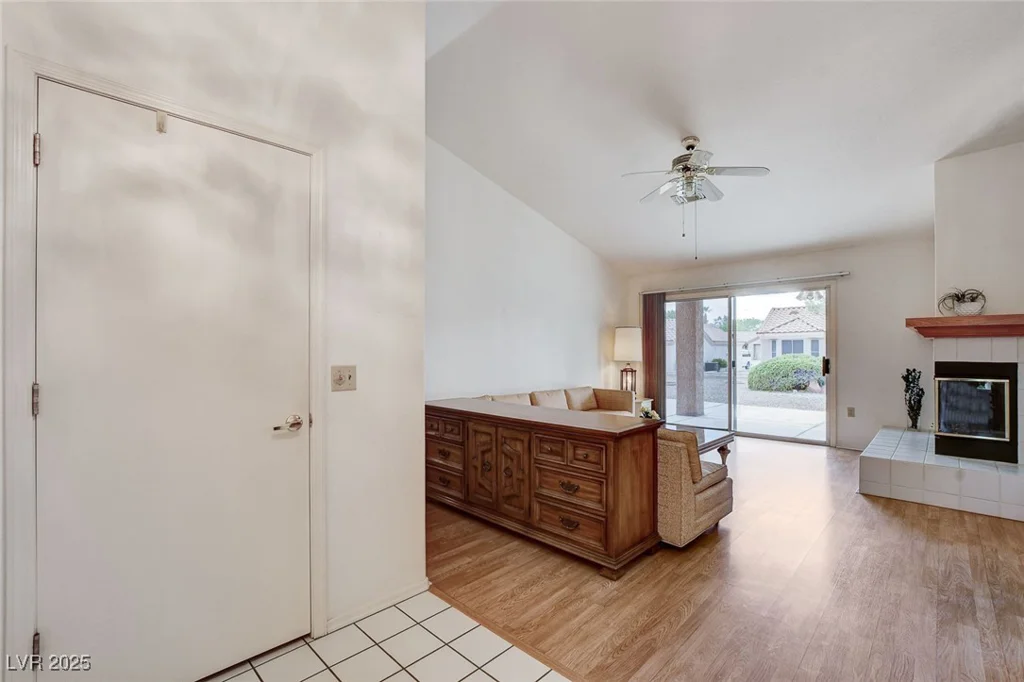 8901 Villa Ridge, Las Vegas, NV 89134