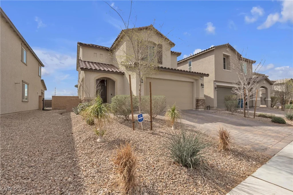 4211 Enchanting Sky, North Las Vegas, NV 89081