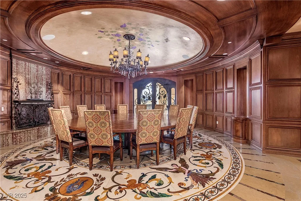9101 Alta, Las Vegas, NV 89145