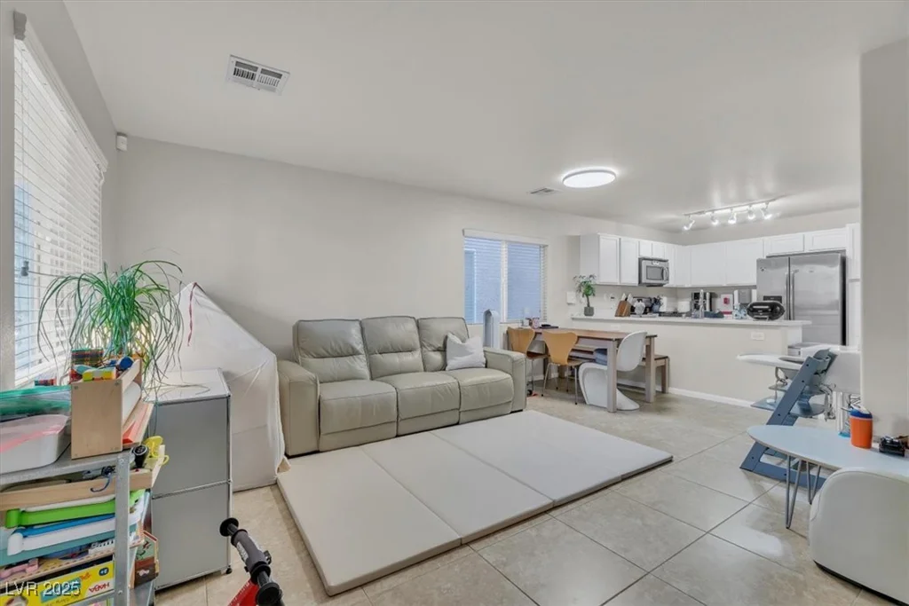 6722 Catoctin, Las Vegas, NV 89139