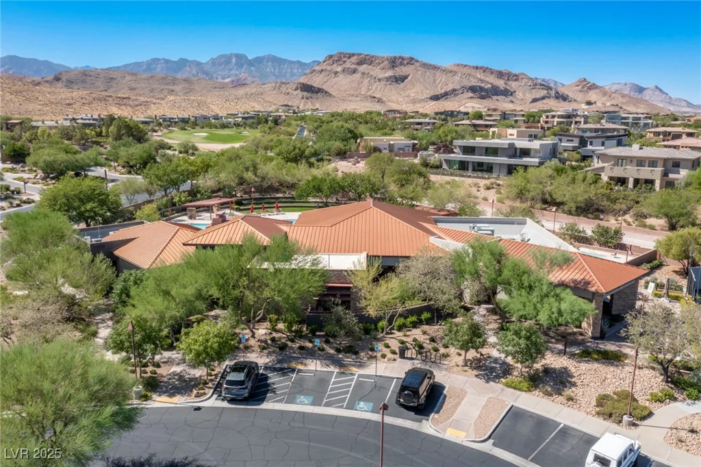 18 Midnight Ridge, Las Vegas, NV 89135