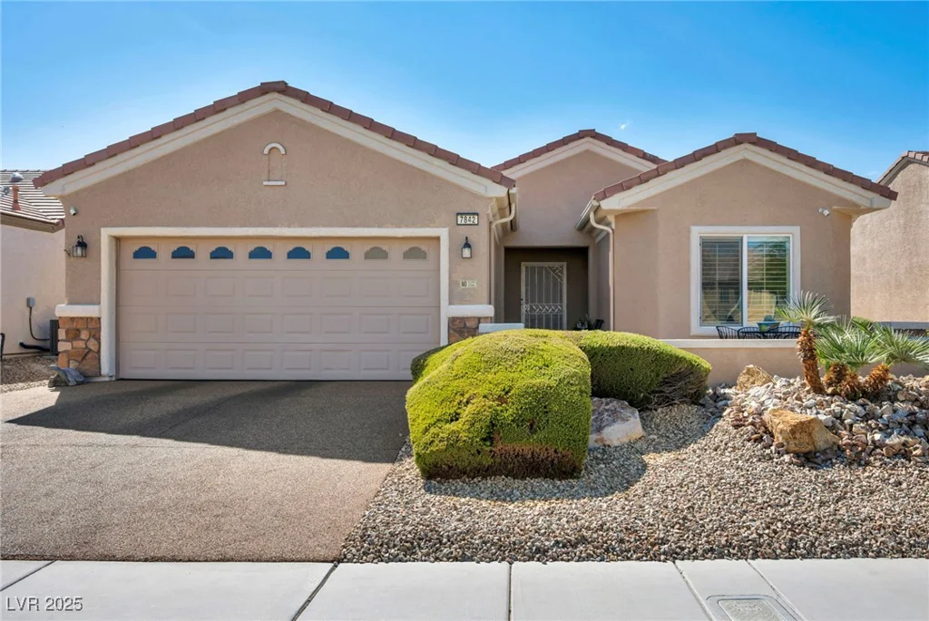 7842 Broadwing, North Las Vegas, NV 89084