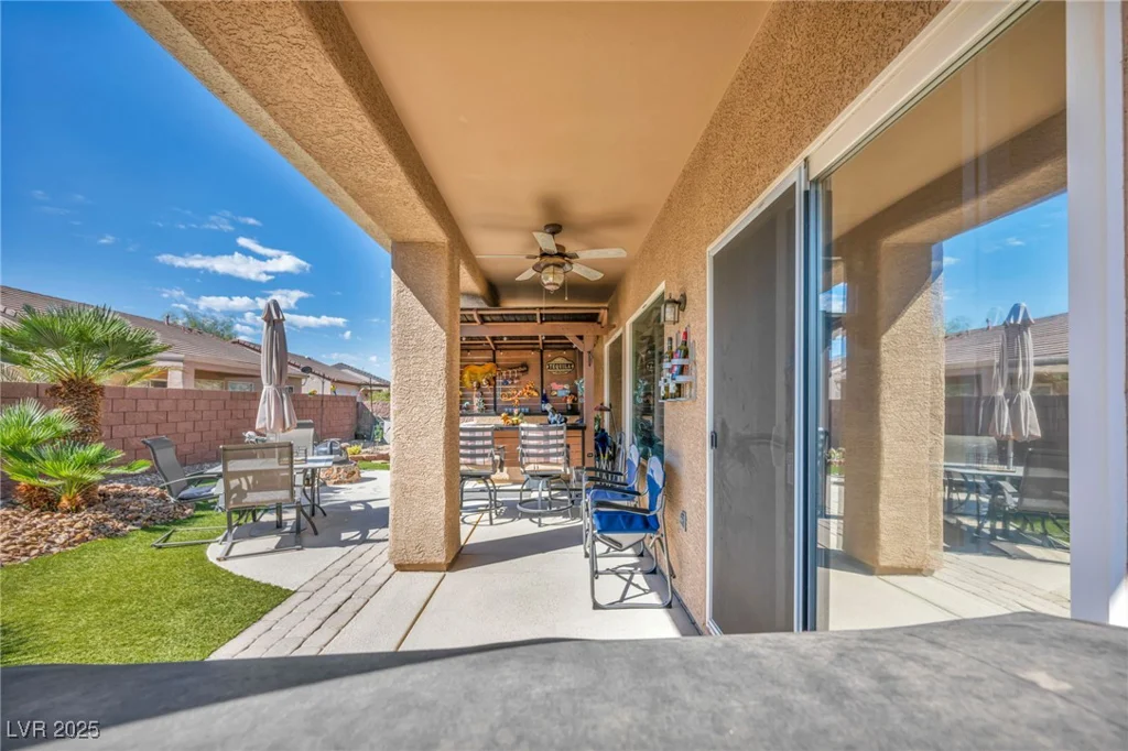 7842 Broadwing, North Las Vegas, NV 89084