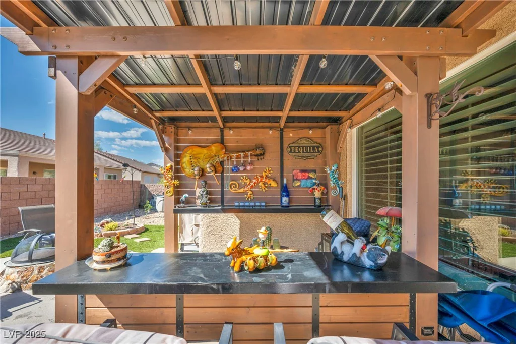 7842 Broadwing, North Las Vegas, NV 89084