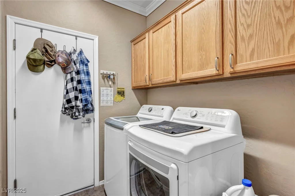 7842 Broadwing, North Las Vegas, NV 89084