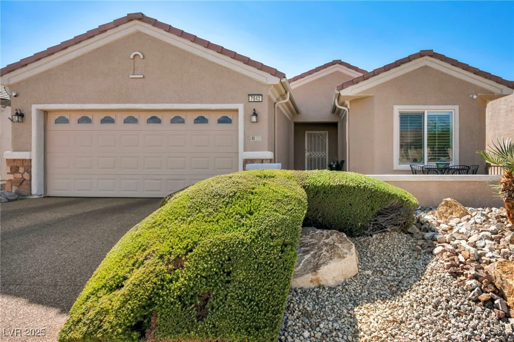 7842 Broadwing, North Las Vegas, NV 89084