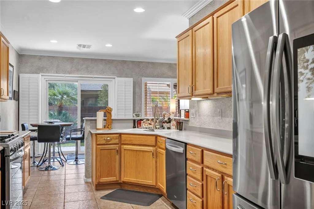 7842 Broadwing, North Las Vegas, NV 89084