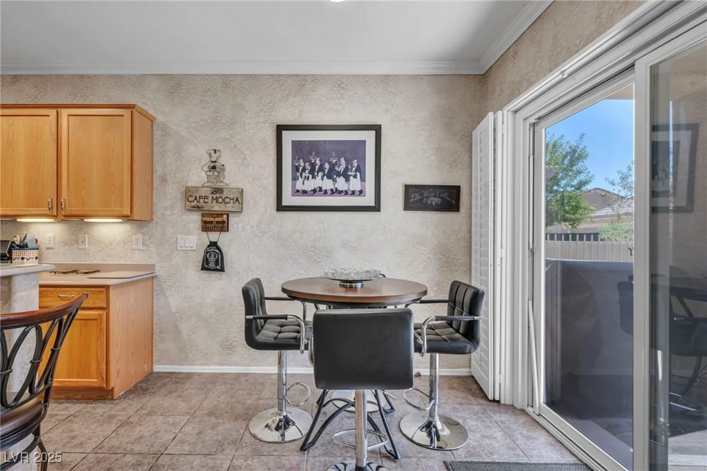 7842 Broadwing, North Las Vegas, NV 89084