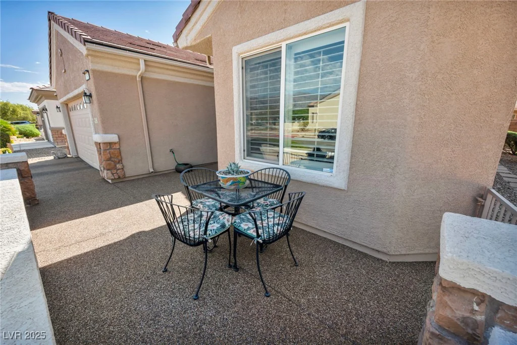 7842 Broadwing, North Las Vegas, NV 89084