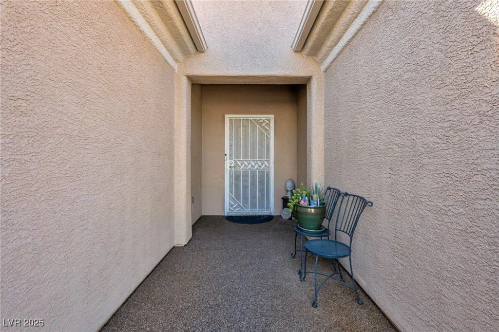 7842 Broadwing, North Las Vegas, NV 89084