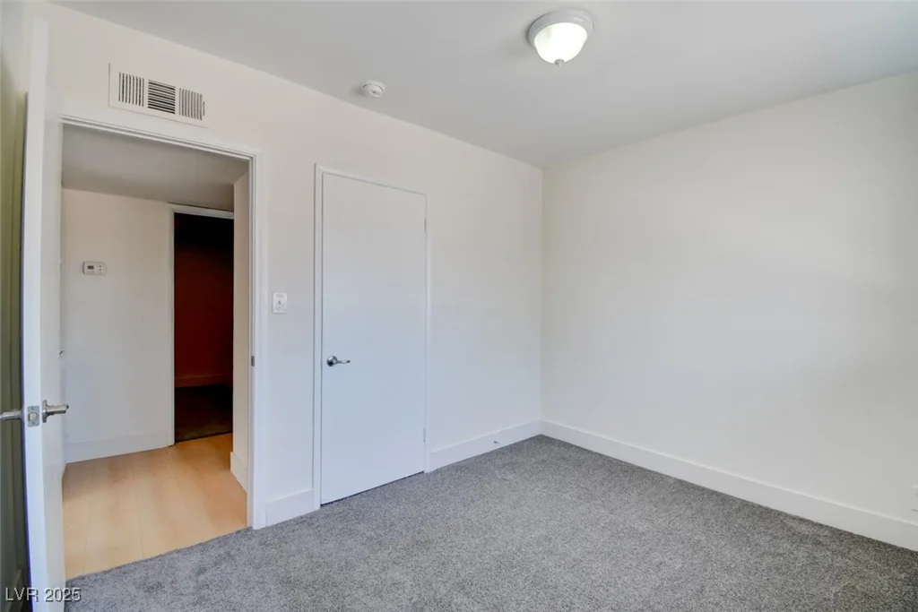 1405 Oakwood, North Las Vegas, NV 89030