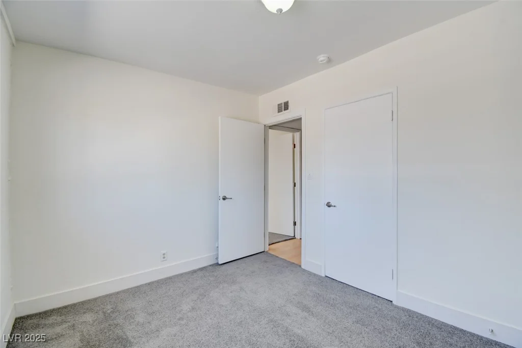 1405 Oakwood, North Las Vegas, NV 89030