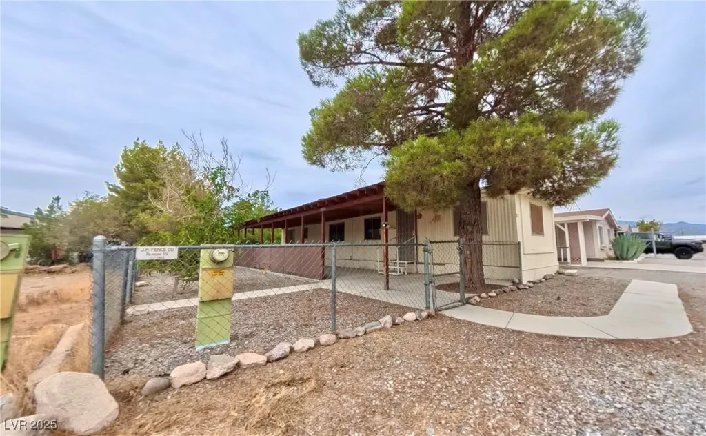 80 Russell, Pahrump, NV 89048