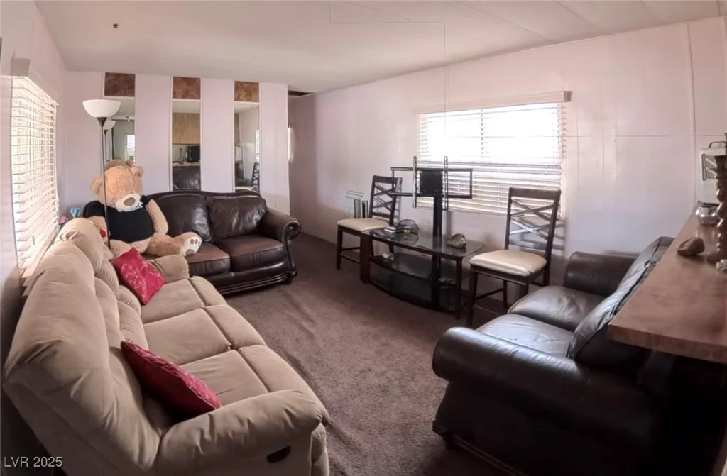80 Russell, Pahrump, NV 89048