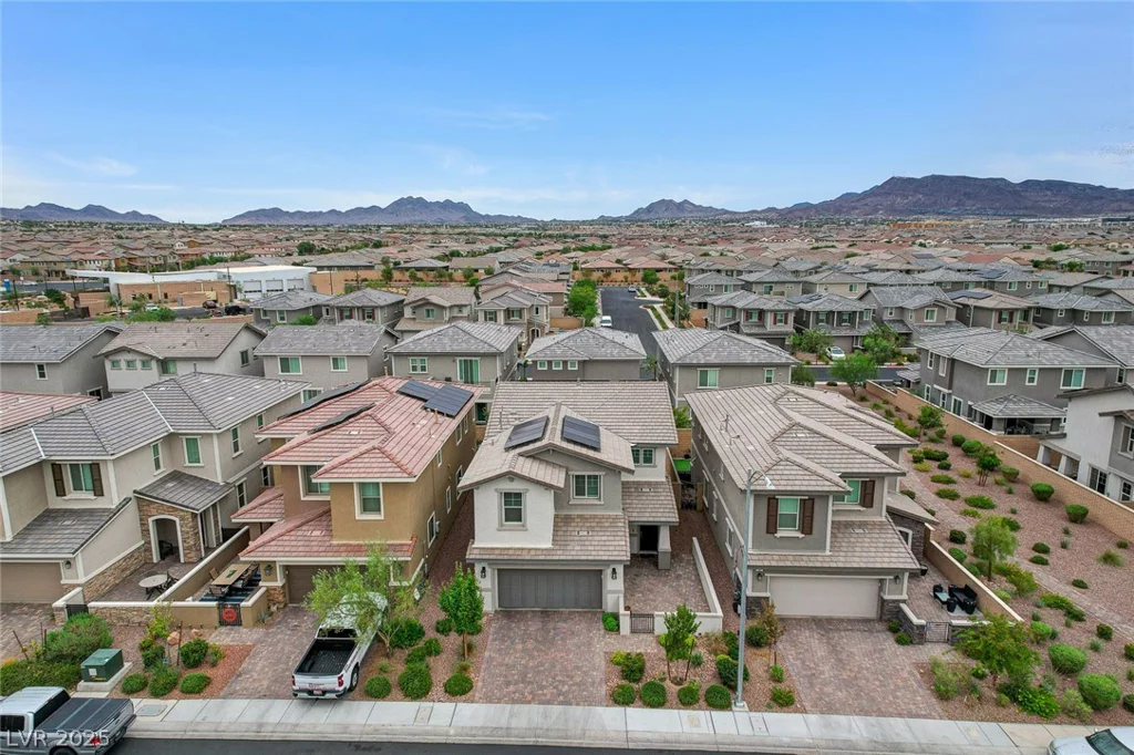 185 Lilt, Henderson, NV 89011