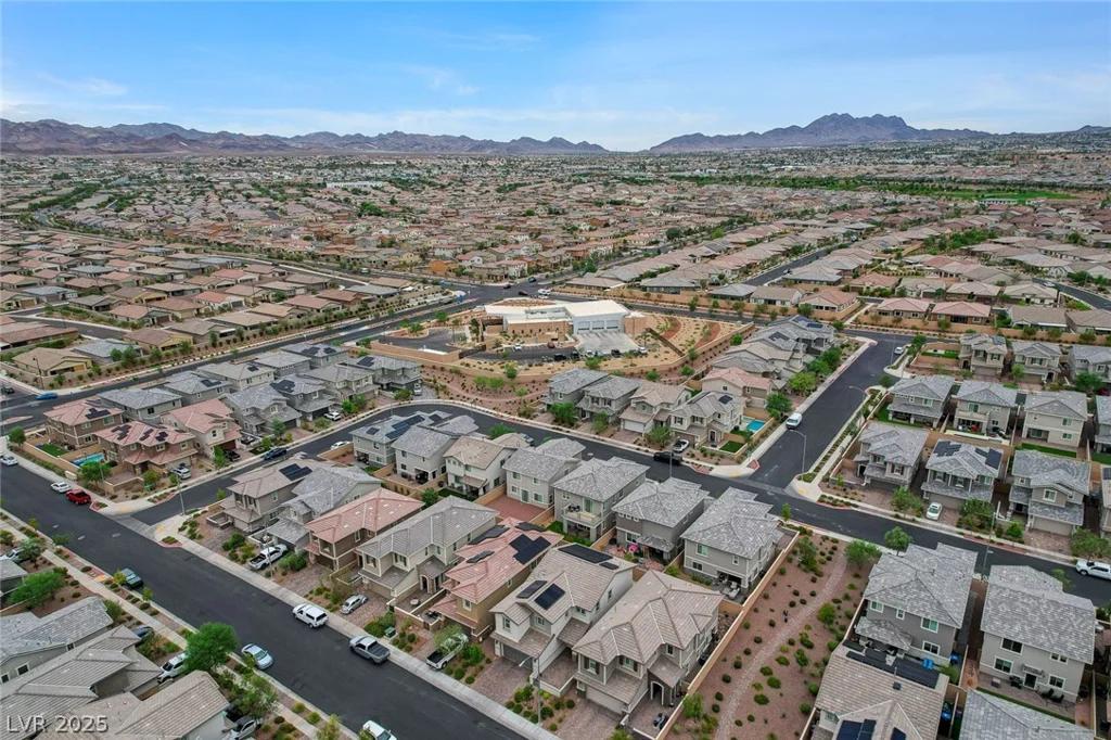 185 Lilt, Henderson, NV 89011