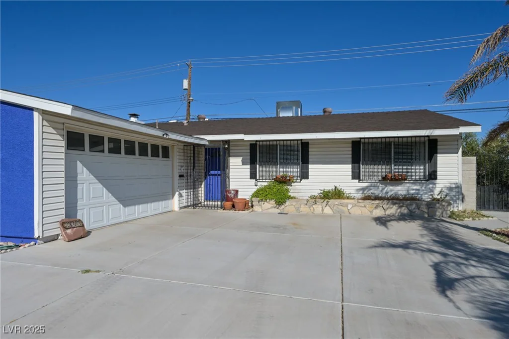 1200 Saylor, Las Vegas, NV 89108