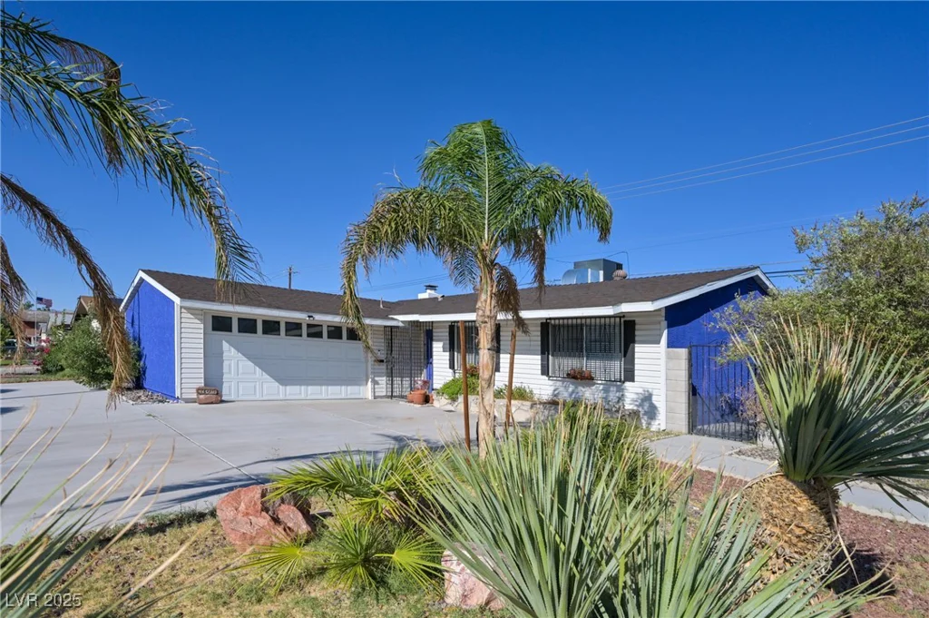 1200 Saylor, Las Vegas, NV 89108