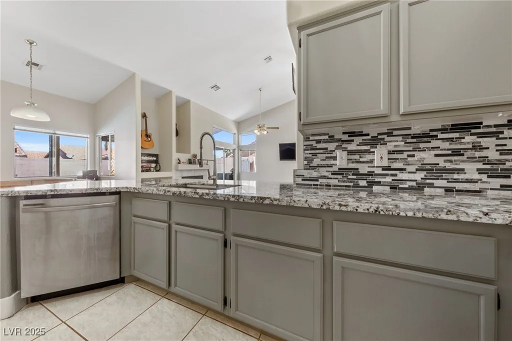 4322 Sophia, North Las Vegas, NV 89032