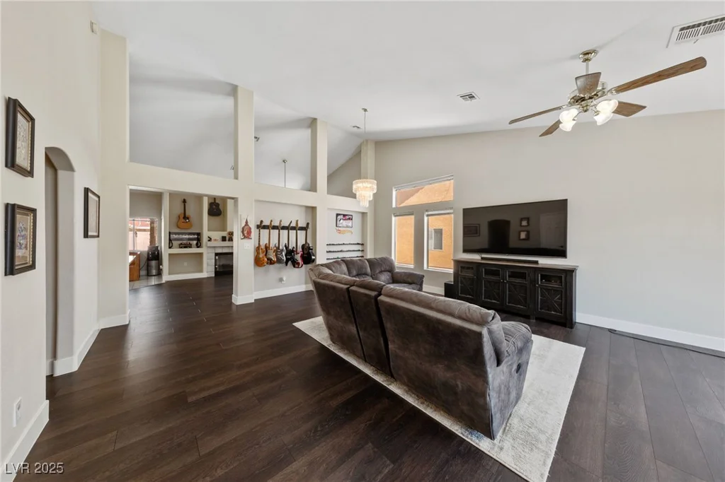 4322 Sophia, North Las Vegas, NV 89032