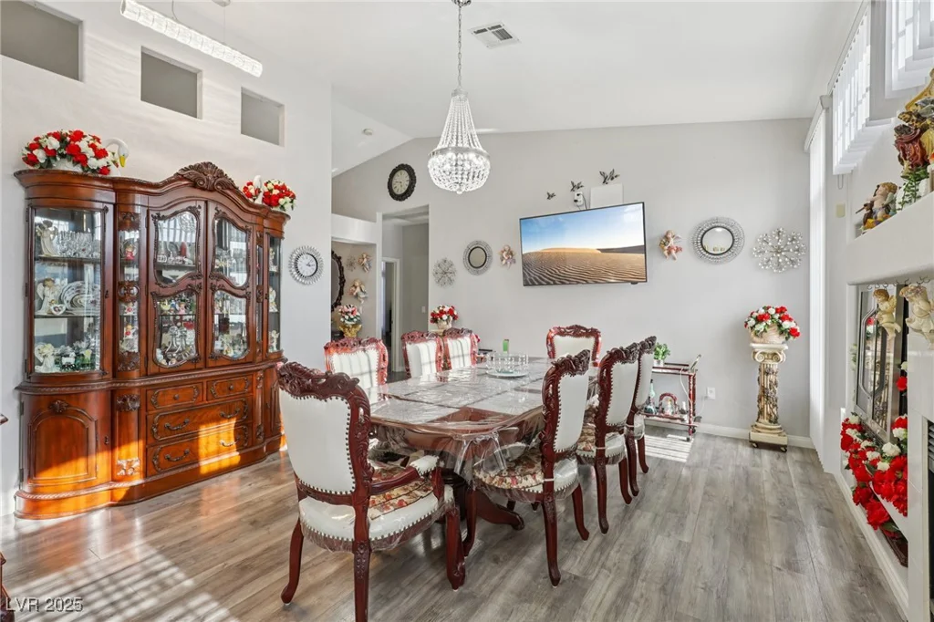 8208 Gila Bend, Las Vegas, NV 89123