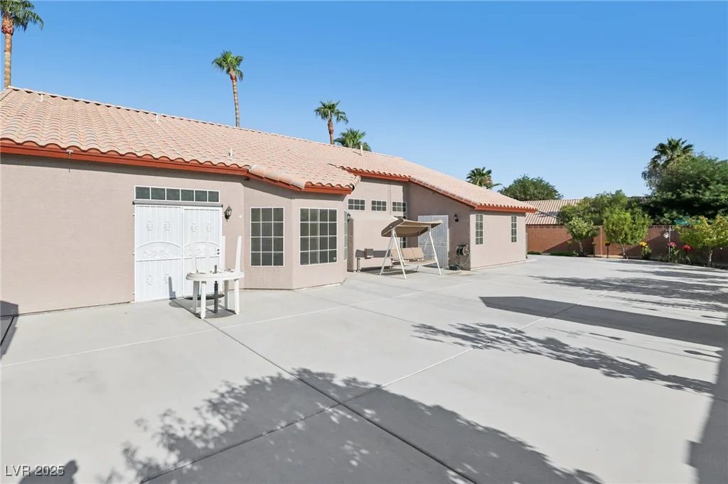 8208 Gila Bend, Las Vegas, NV 89123