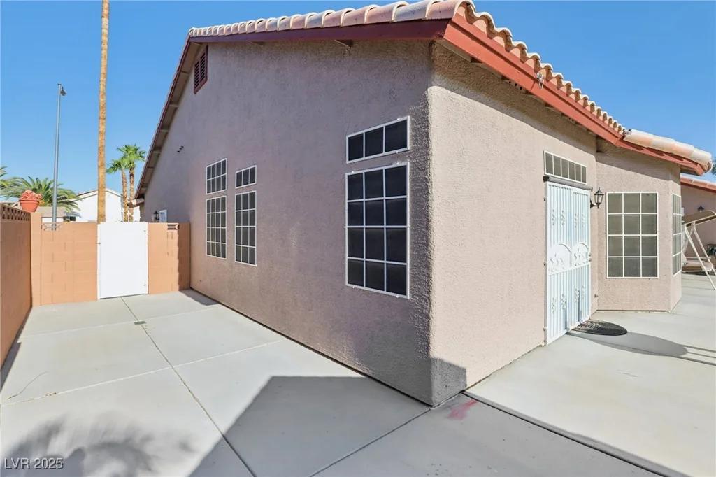 8208 Gila Bend, Las Vegas, NV 89123